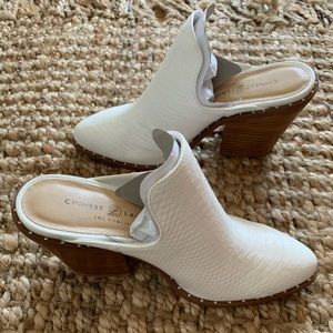 Chinese Laundry Springfield Mules